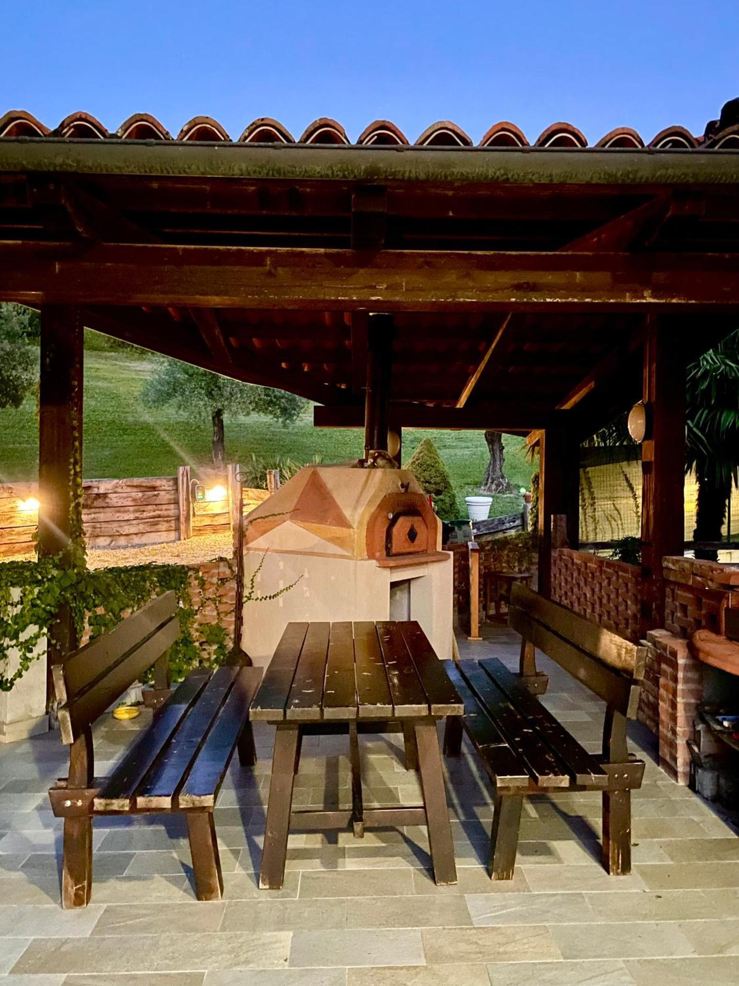 Casa Del Canta Borgomale Exterior foto